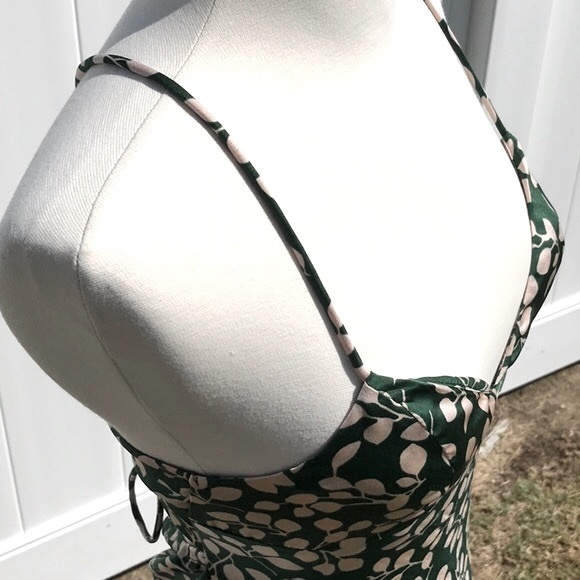 NWT Hello Molly Green and Tan Leaf Printed Strap Maxi Dress Size 4 - Picture 4 of 16